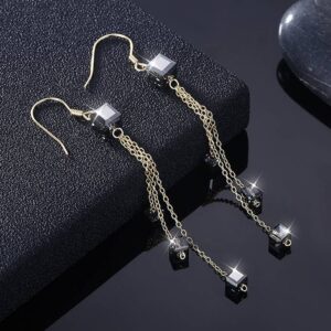 ピアス スワロフスキー キューブ ブラック チェーン ゆれる フック Aurora&Oasis オーロラ&オアシス